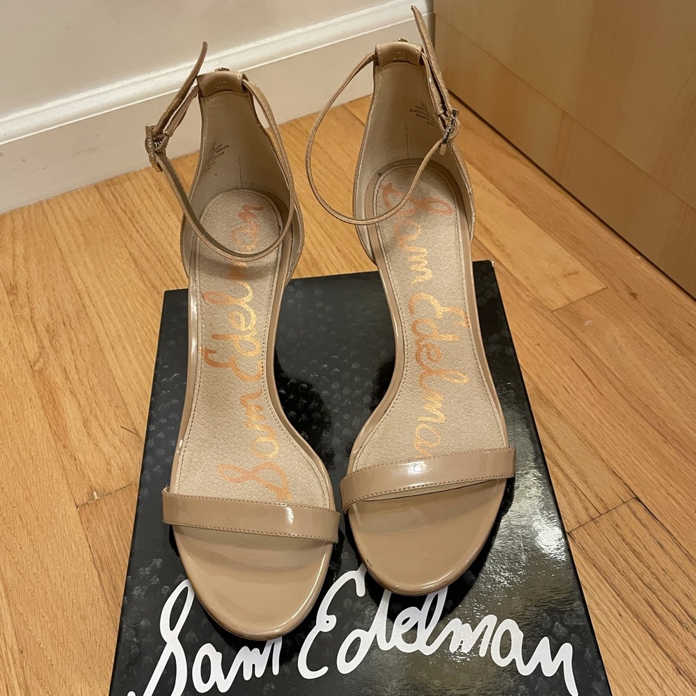 Sam Edelman Patti Sandal in patent nude SZ 9